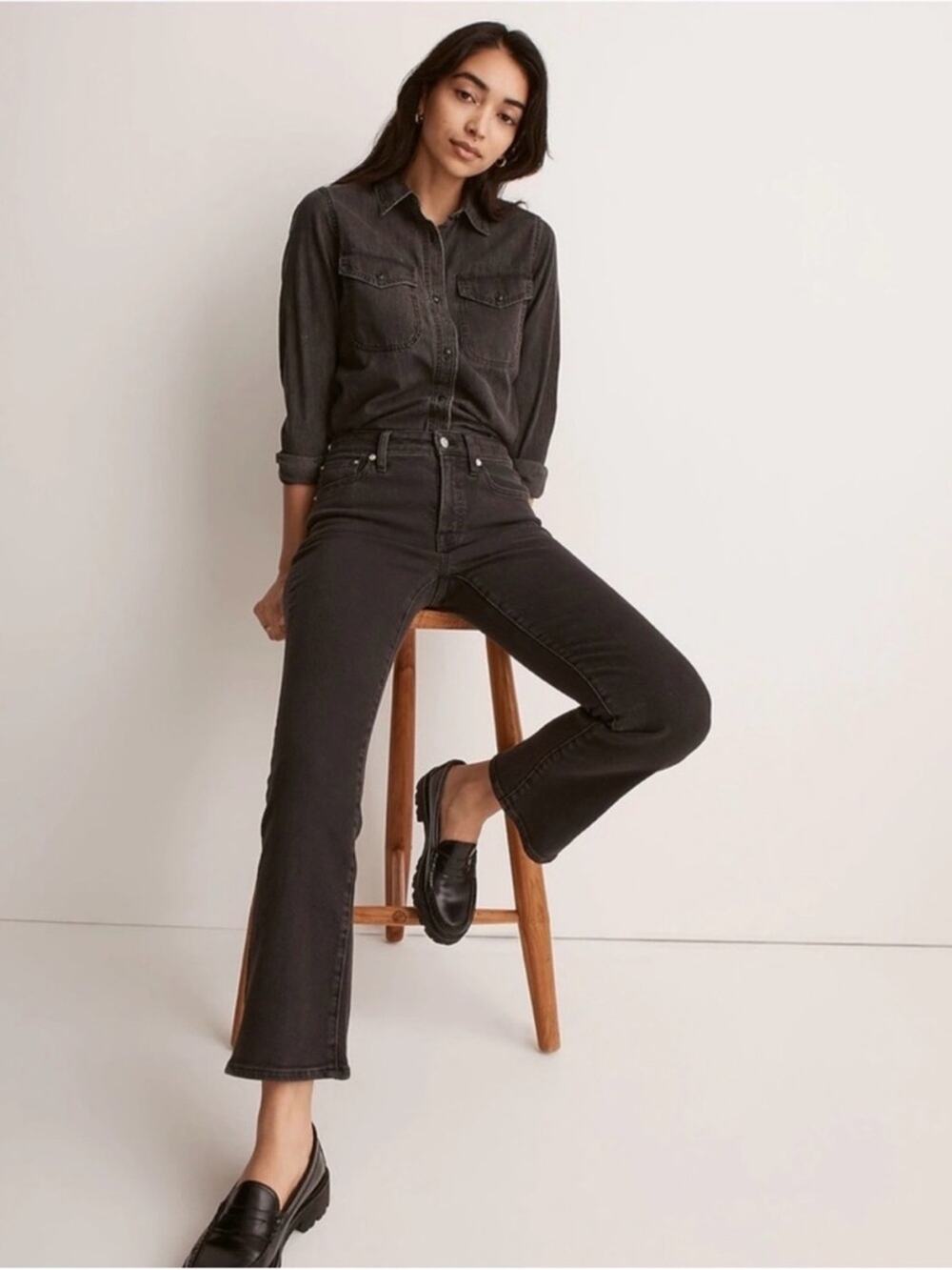 Madewell The Kick Out Mid-Rise Jeans - Washed Black 29T VINTAGEY